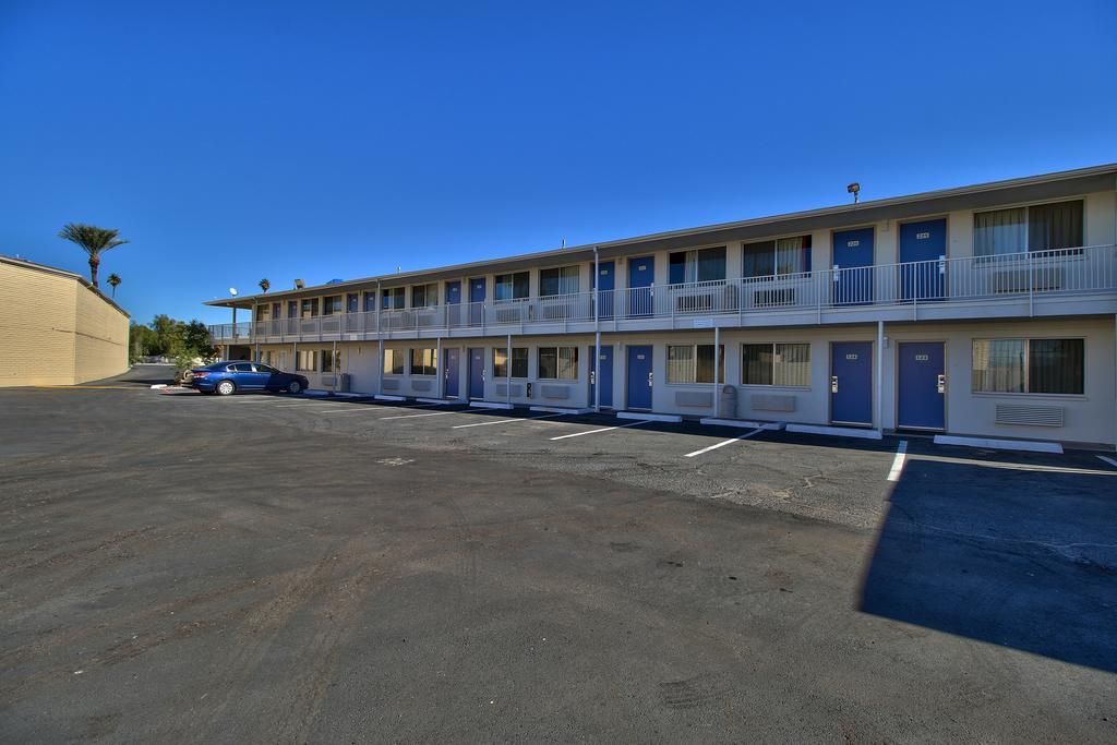 Motel 6-Youngtown, Az - Phoenix - Sun City Esterno foto