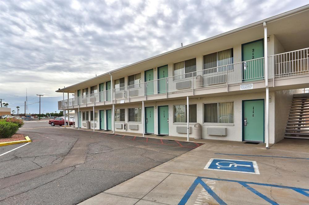 Motel 6-Youngtown, Az - Phoenix - Sun City Esterno foto