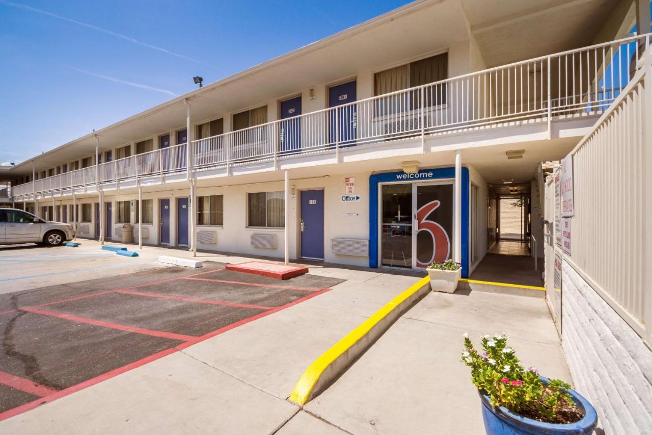 Motel 6-Youngtown, Az - Phoenix - Sun City Esterno foto